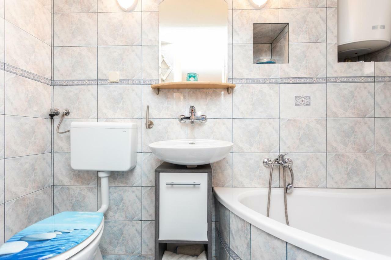 Apartman Verbenia 비르브닉 외부 사진